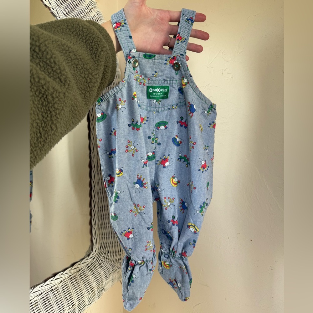 Vintage Oshkosh Vestbak Footed Overalls Retro Aliens